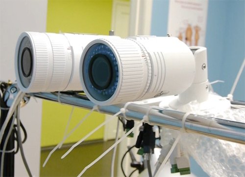 HikVision DS-2CD2632 vs. DS-2CD4232