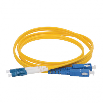 Патч-корд ITK FPC09-LCU-SCU-C2L-1M