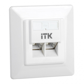 Розетка ITK CS2-1C5EF-2-1